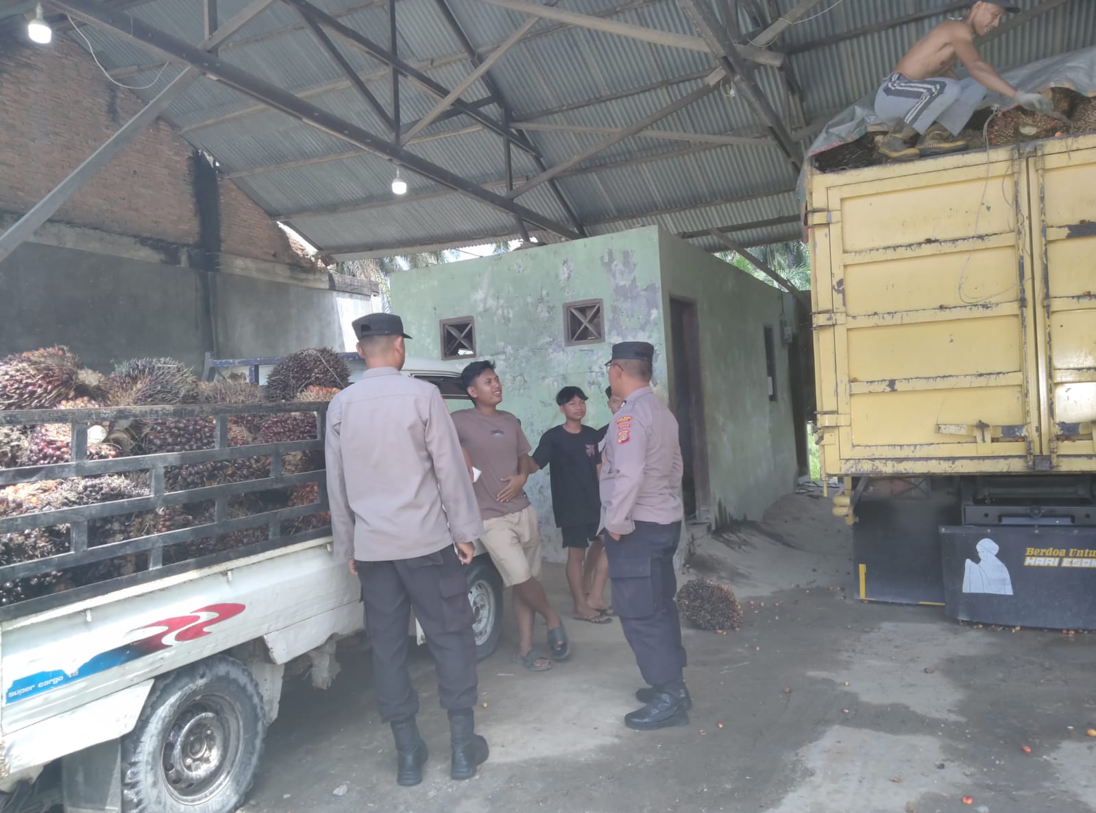 Polsek Langsa Barat Gelar Patroli dan Sambang Gampong Ciptakan Harkamtibmas