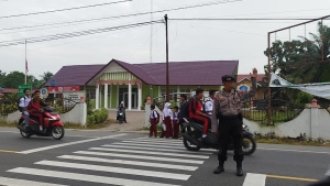 Polsek Manyak Payed Laksanakan Gatur Lalin dan Pemeliharaan Kamtibmas