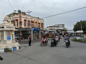 Sat Samapta Polres Langsa Laksanakan Pengaturan Lalu Lintas dan Himbauan Kamtibmas