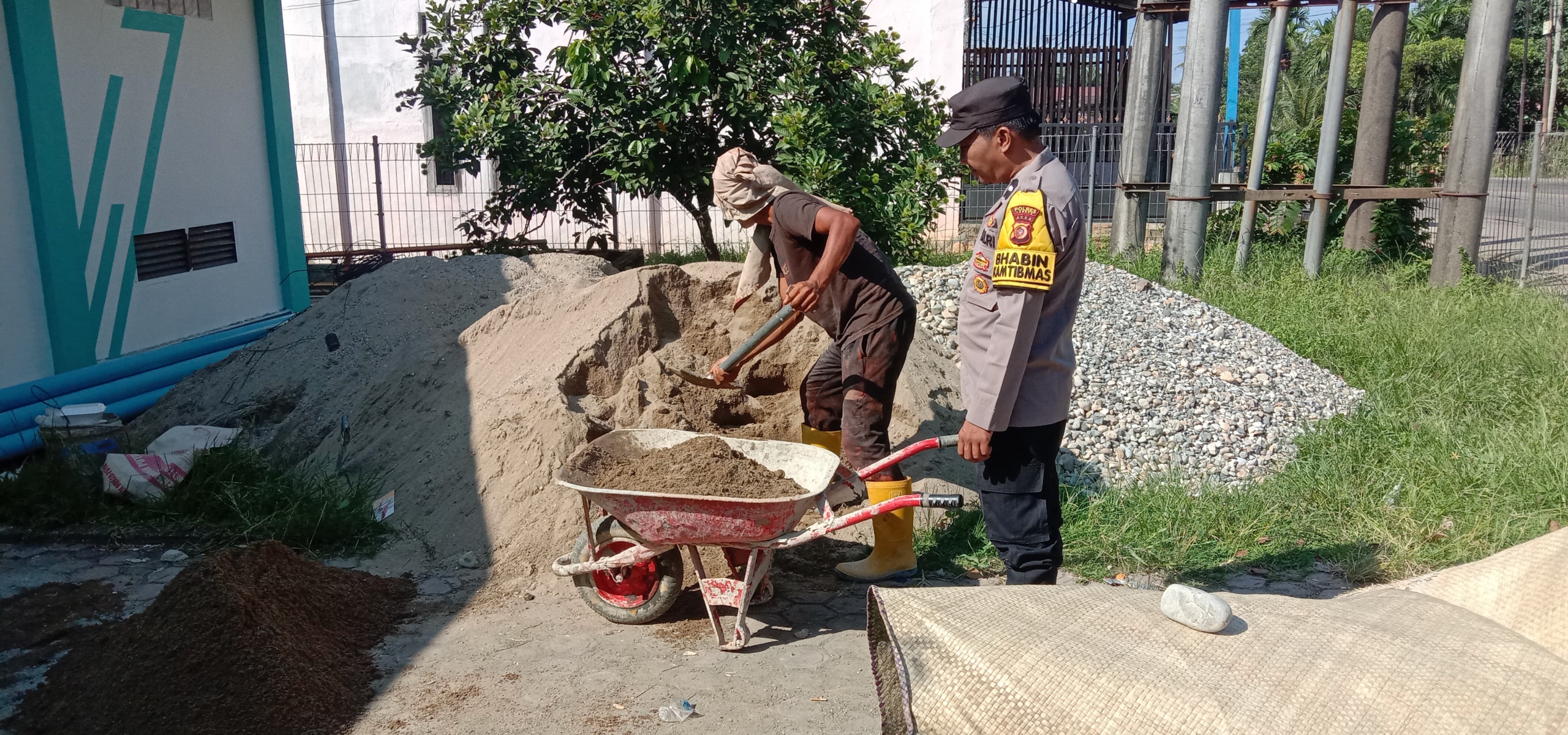 Polsek Rantau Selamat Laksanakan Patroli Antisipasi Gangguan Kamtibmas