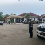 Sat Lantas Polres Langsa Kawal Kafilah MTQ Kota Langsa Menuju Kabupaten Pidie Jaya