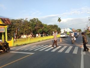 Polsek Manyak Payed Laksanakan Gatur Lalin dan Pemeliharaan Kamtibmas