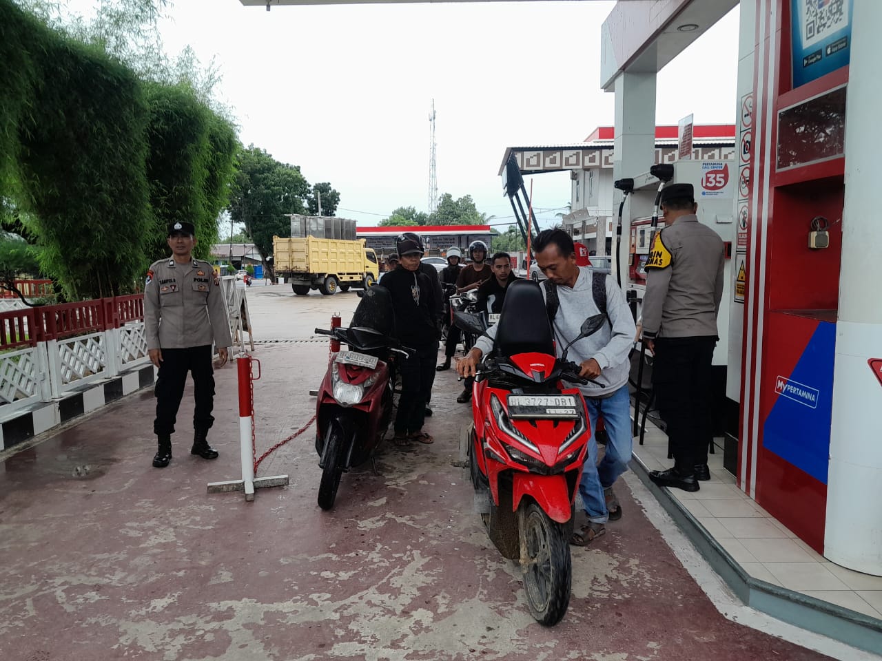 Polsek Langsa Barat Laksanakan Patroli dan Sambang Gampong Wujudkan Harkamtibmas Kondusif