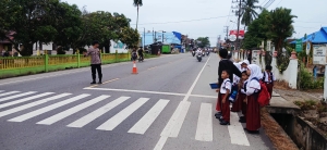 Polsek Manyak Payed Laksanakan Gatur Lalu Lintas dan Pelayanan Publik Terpadu