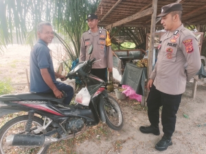 Polsek Langsa Barat Laksanakan Patroli dan Sambang Gampong Ciptakan Situasi Aman Kondusif