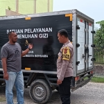 Monitoring MBG, Bhabinkamtibmas Polsek LangsaTekankan Gizi Sehat untuk Generasi Unggul.