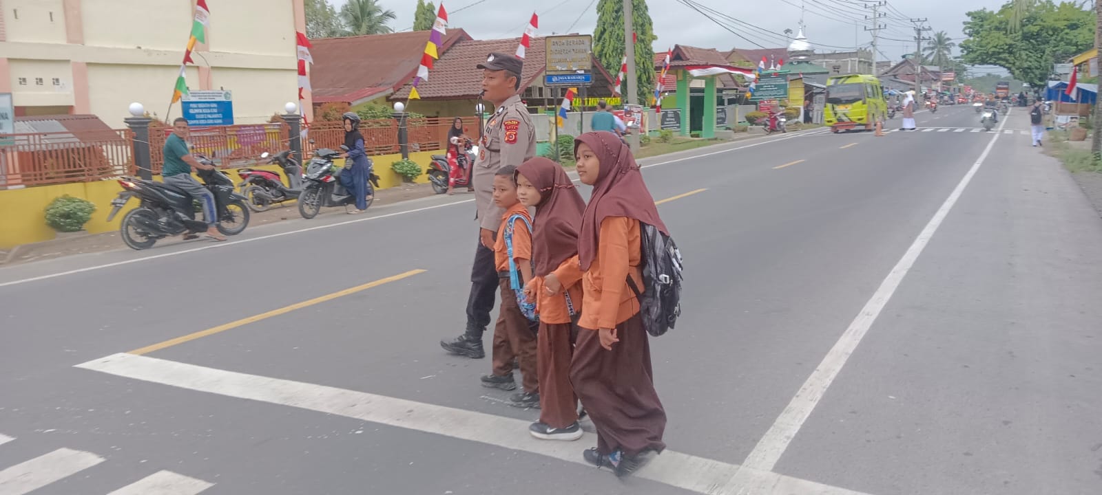 Polsek Manyak Payed Laksanakan Gatur Lalin dan Pemeliharaan Kamtibmas