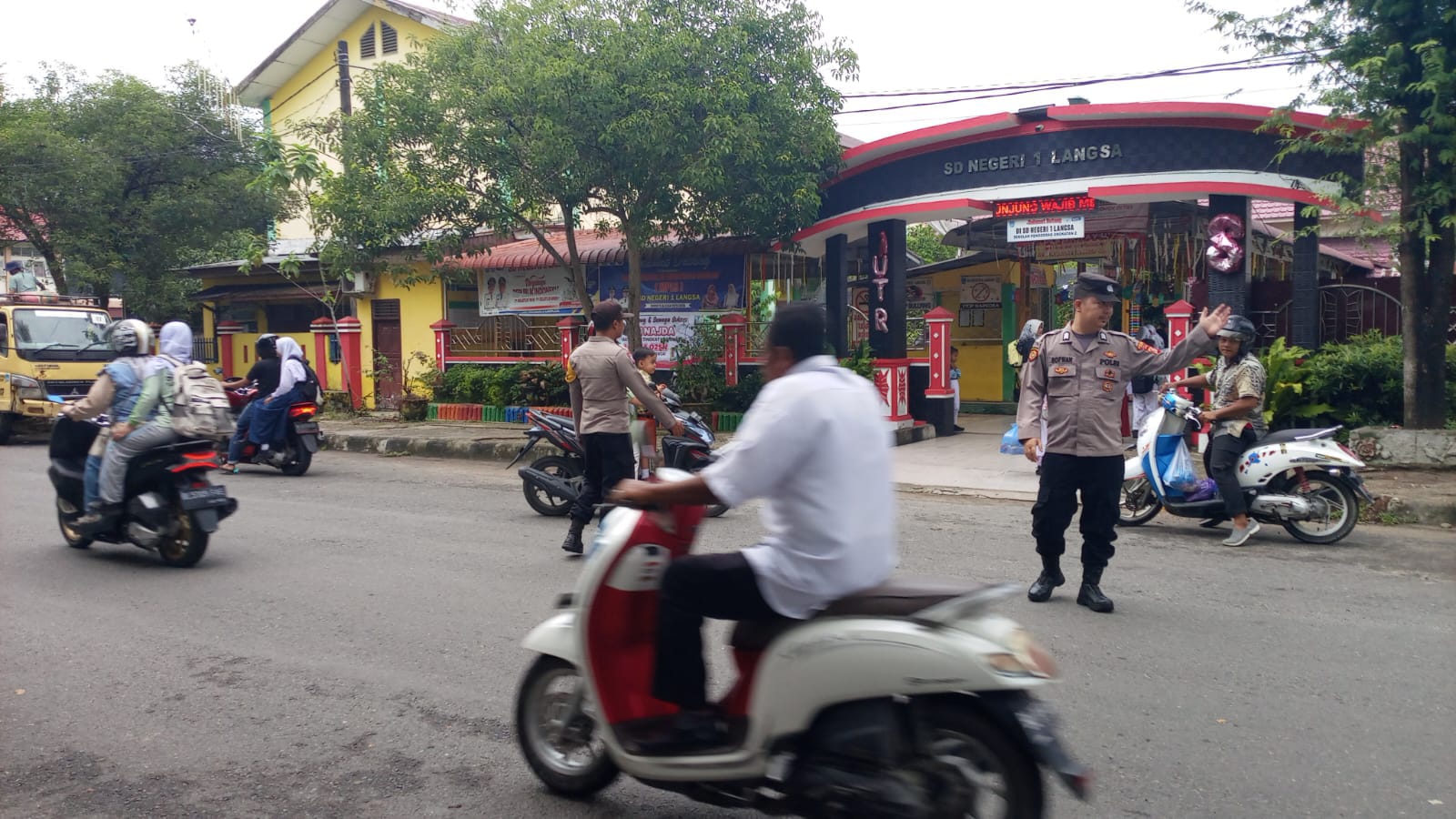 Pengaturan Lalu Lintas di Wilayah Hukum Polsek Langsa Berjalan Lancar