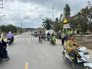Satlantas Polres Langsa Lakukan Pengamanan Jalur Lalu Lintas di Manyak Payed
