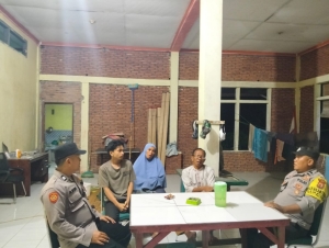 Patroli Malam Jaga Stabilitas Keamanan di Wilayah Sungai Raya