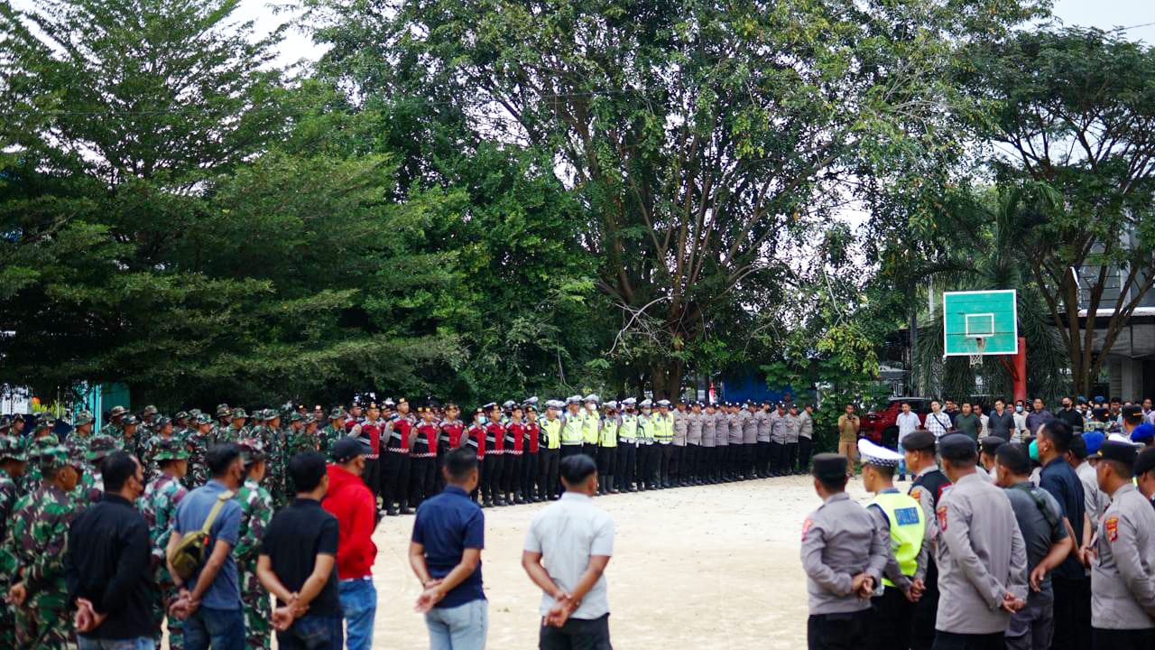 Kapolres Langsa dan Dandim 0104/Atim Pimpin Apel Gotong Royong Pascabanjir di Stadion Langsa
