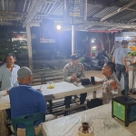 Patroli Malam Polsek Birem Bayeun Pantau Kondisi Kamtibmas Desa Birem Rayeuk