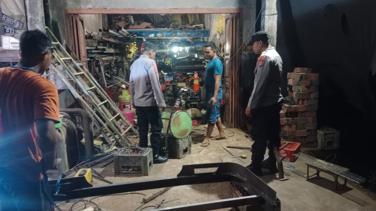 Patroli Malam Polsek Birem Bayeun Jaga Kondusivitas Wilayah