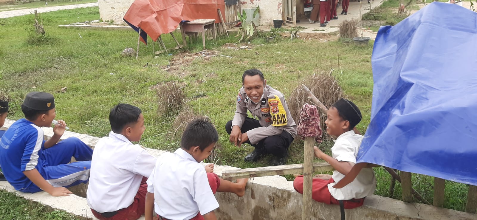 Patroli Siang Polsek Rantau Selamat Pantau Aktivitas Masyarakat