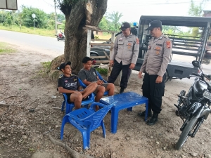 Patroli Siang Polsek Birem Bayeun Jaga Kondusivitas Wilayah