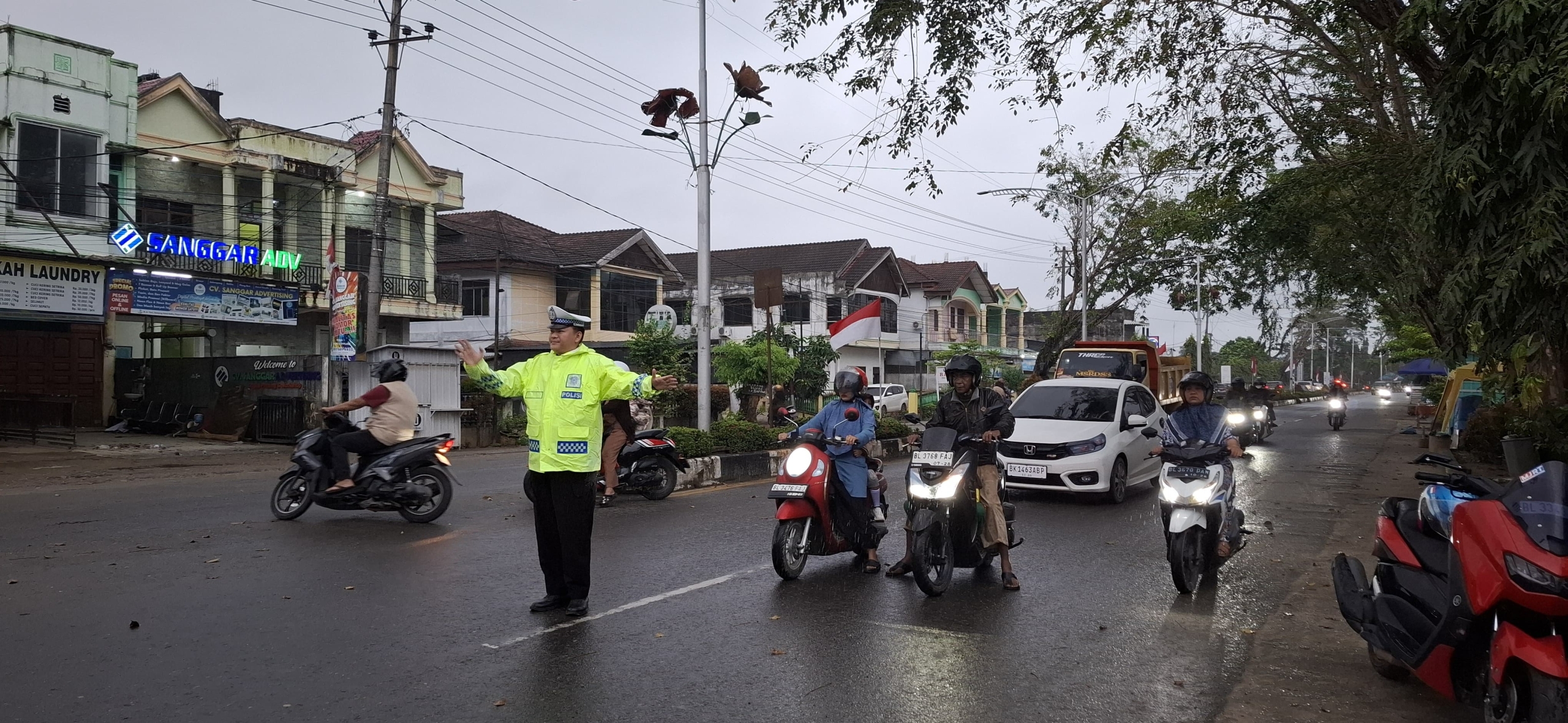 Satlantas Polres Langsa Laksanakan Strong Point Pagi di Jalan Ahmad Yani