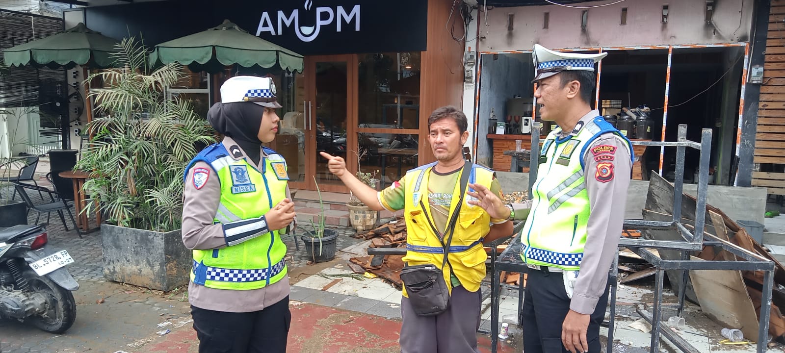 Satlantas Polres Langsa Berikan Edukasi Tertib Parkir di Pusat Kota