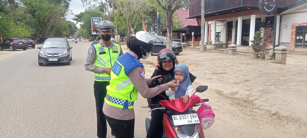 Satlantas Polres Langsa Gelar Polantas Menyapa di Jalan WR Supratman