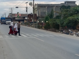 Polsek Manyak Payed Laksanakan Protap 01 di Kawasan Pendidikan   