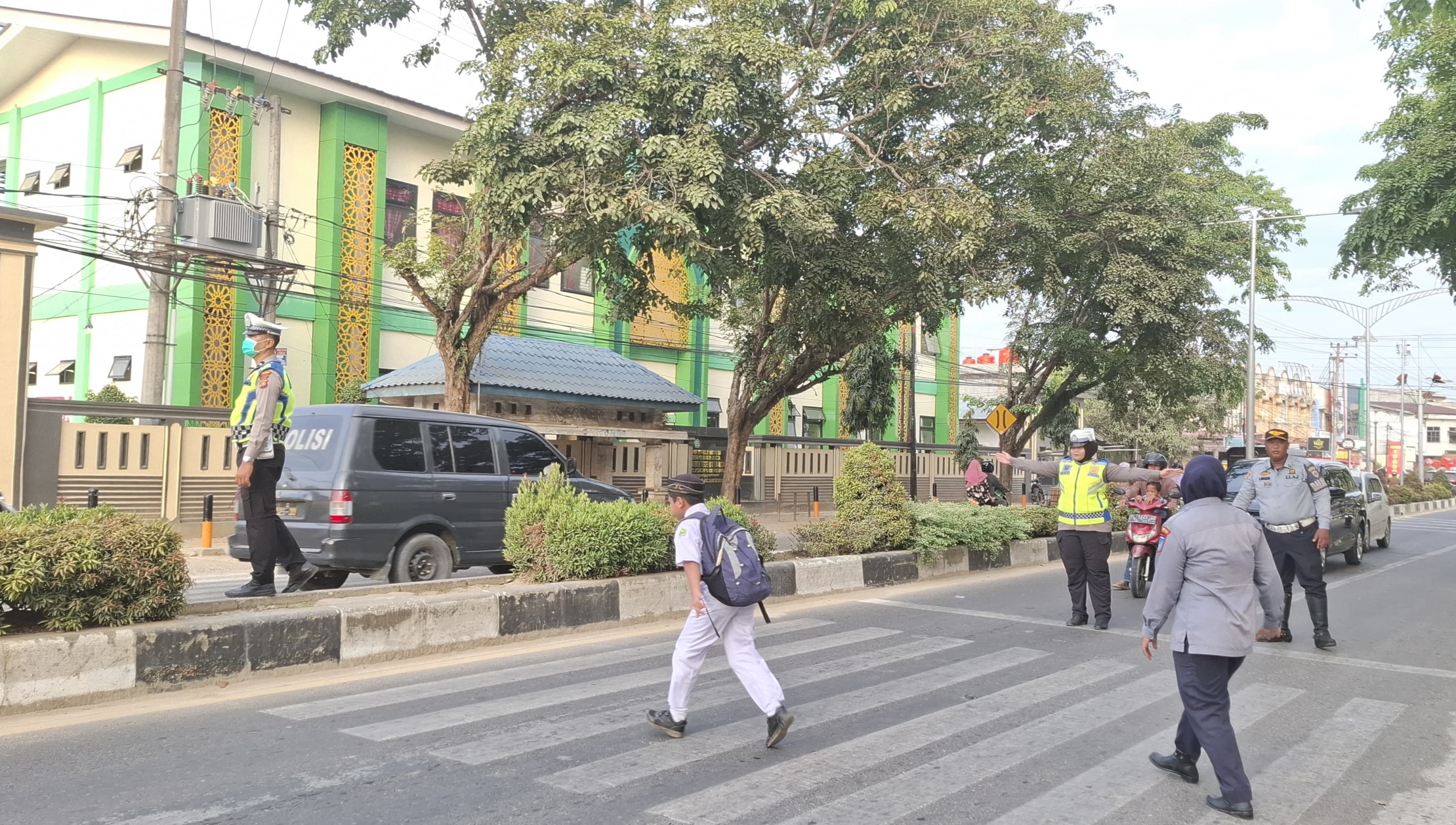 Satlantas Polres Langsa Gelar Strong Point Pagi di Jalan Ahmad Yani