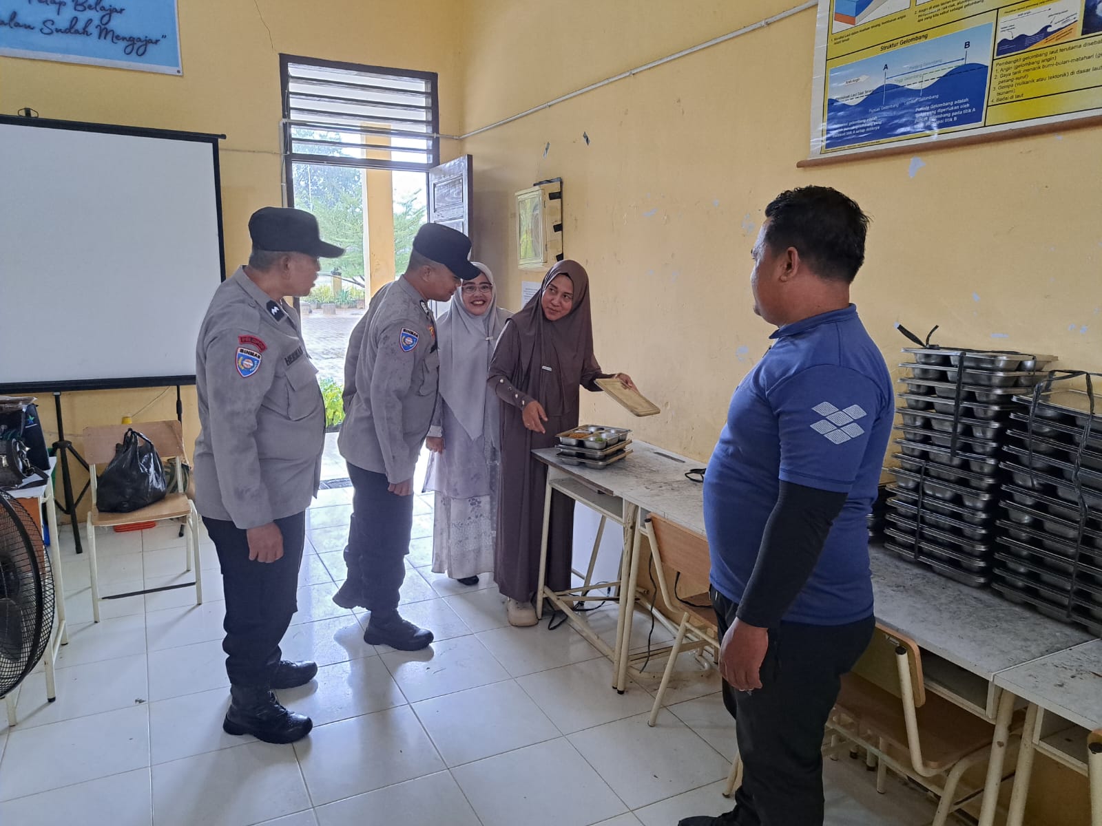 Program Makan Bergizi Gratis Jangkau Ribuan Penerima di Kecamatan Birem Bayeun