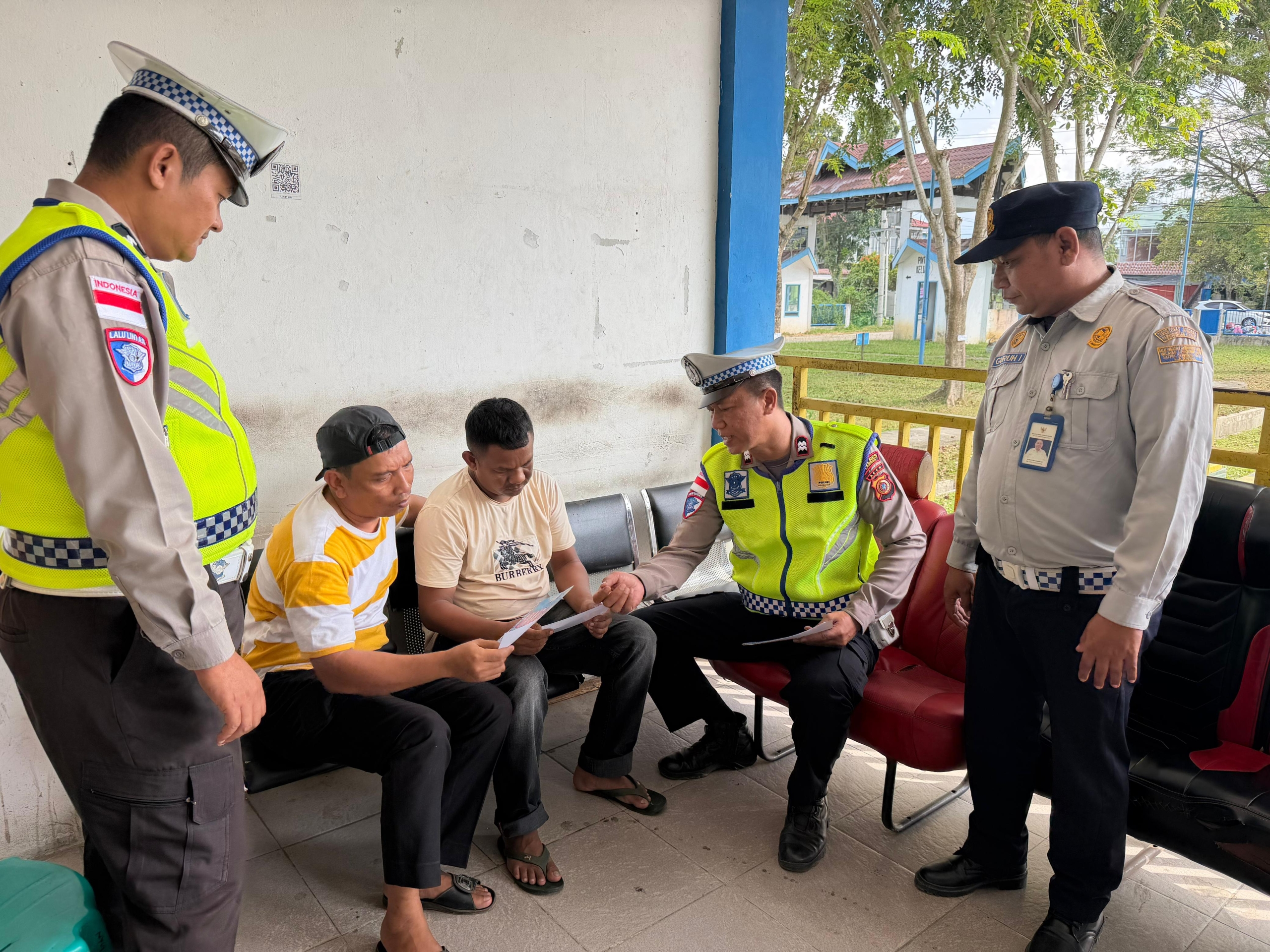 Sat Lantas Polres Langsa Gelar Polantas Menyapa di Terminal Kota