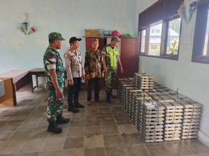 Polsek Sungai Raya Kawal Distribusi Makan Bergizi Gratis untuk Ribuan Pelajar di Sungai Raya