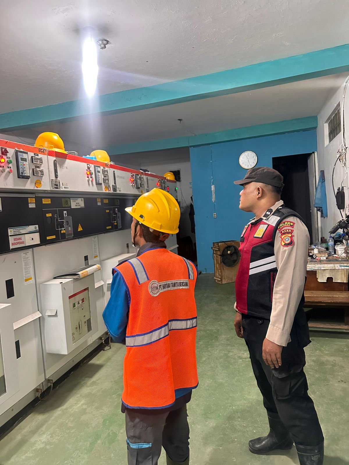 Patroli Malam Polsek Rantau Selamat Pantau Aktivitas Warga