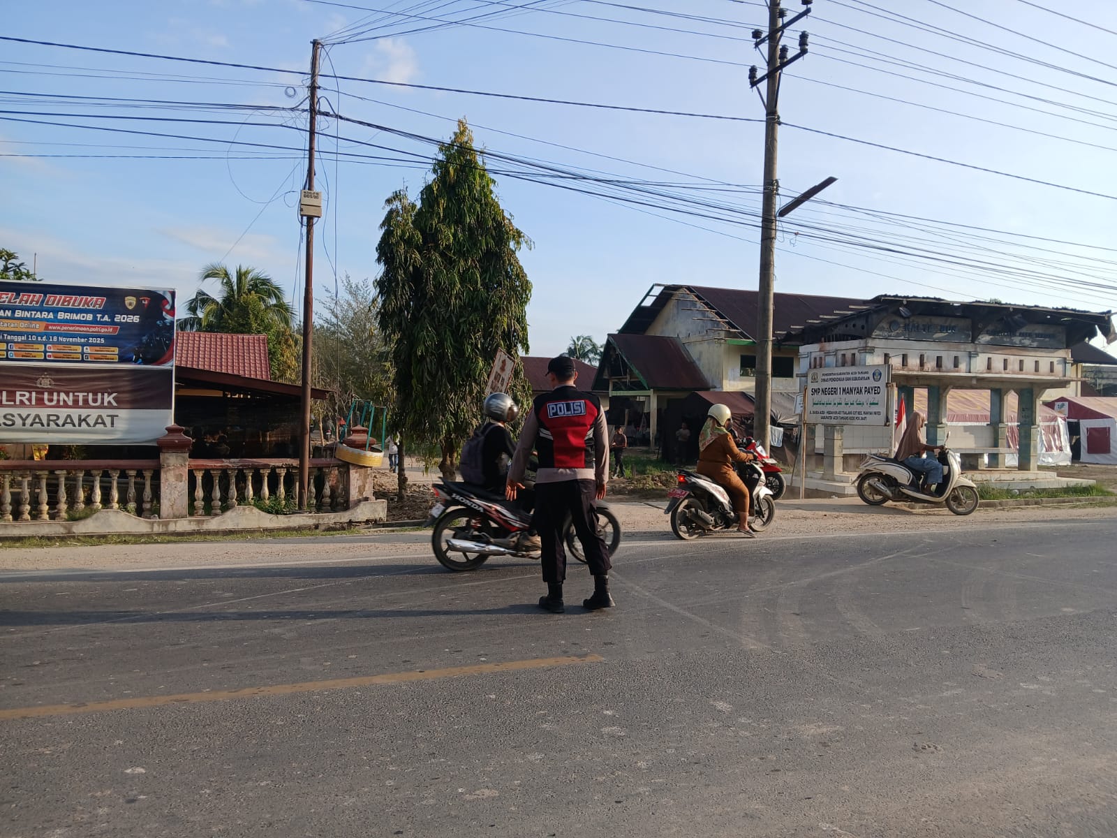 Polsek Manyak Payed Laksanakan Protap Presisi di Sejumlah Sekolah