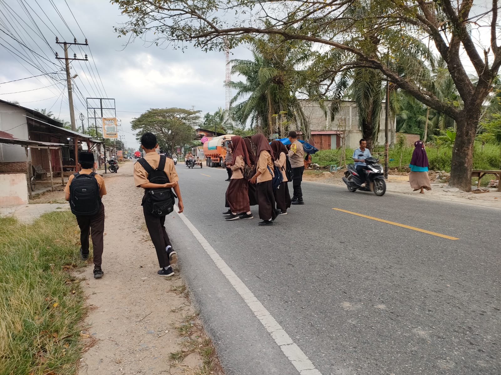 Polsek Sungai Raya Gelar Protap 01 di Lingkungan Sekolah