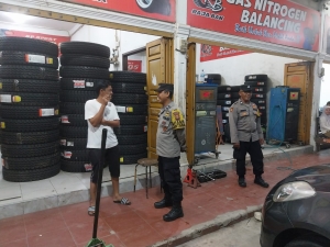 Patroli Malam Polsek Langsa Barat Fokus Pantau Aktivitas Warga