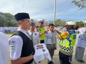 Satlantas Polres Langsa Gelar Sosialisasi dan Pelantikan PKS di SMAN 1 Langsa