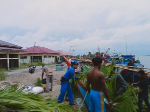 Sat Polairud Polres Langsa Perkuat Pengawasan di Dermaga TPI Kuala Langsa