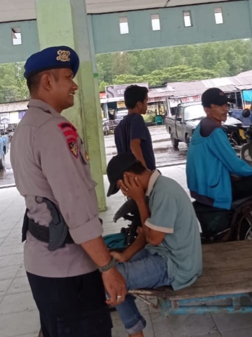 Sat Pol Airud Polres Langsa Perkuat Pengawasan Keselamatan Nelayan di TPI Kuala Langsa