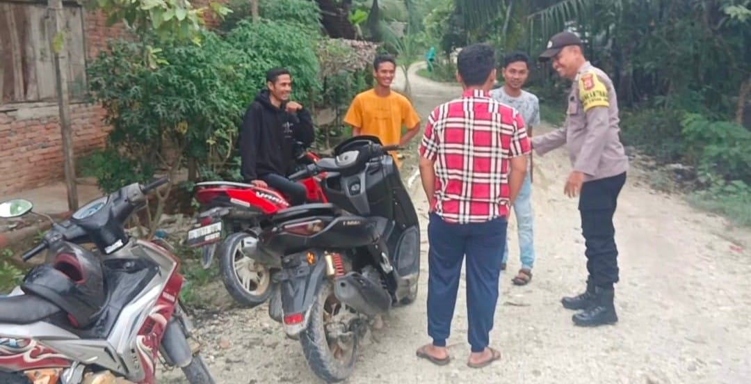 Patroli Pagi Polsek Rantau Selamat Antisipasi Gangguan Kamtibmas di Wilayah Permukiman