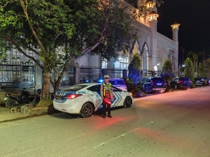 Satlantas Polres Langsa Amankan Shalat Tarawih di Pusat Kota