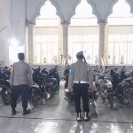 Polsek Langsa Amankan Pelaksanaan Sholat Tarawih di Sejumlah Masjid Kota