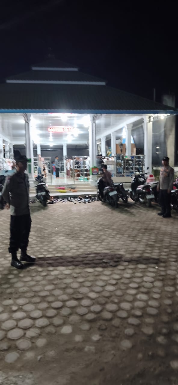 Polsek Birem Bayeun Perketat Pengamanan Tarawih untuk Menjaga Kekhusyukan Ibadah Ramadan