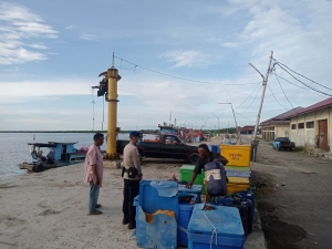 Satpolairud Polres Langsa Laksanakan Patroli Dialogis di Kawasan TPI Kuala Langsa
