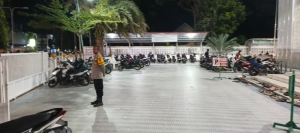 Polsek Langsa Barat Perketat Pengamanan Tarawih, Jamaah Beribadah dengan Tenang