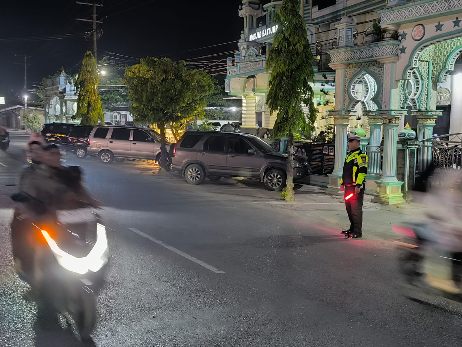 Satlantas Polres Langsa Amankan Pelaksanaan Shalat Tarawih di Dua Masjid Kota Langsa