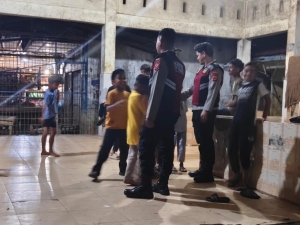 Patroli Malam Polsek Rantau Selamat Pantau Aktivitas Warga
