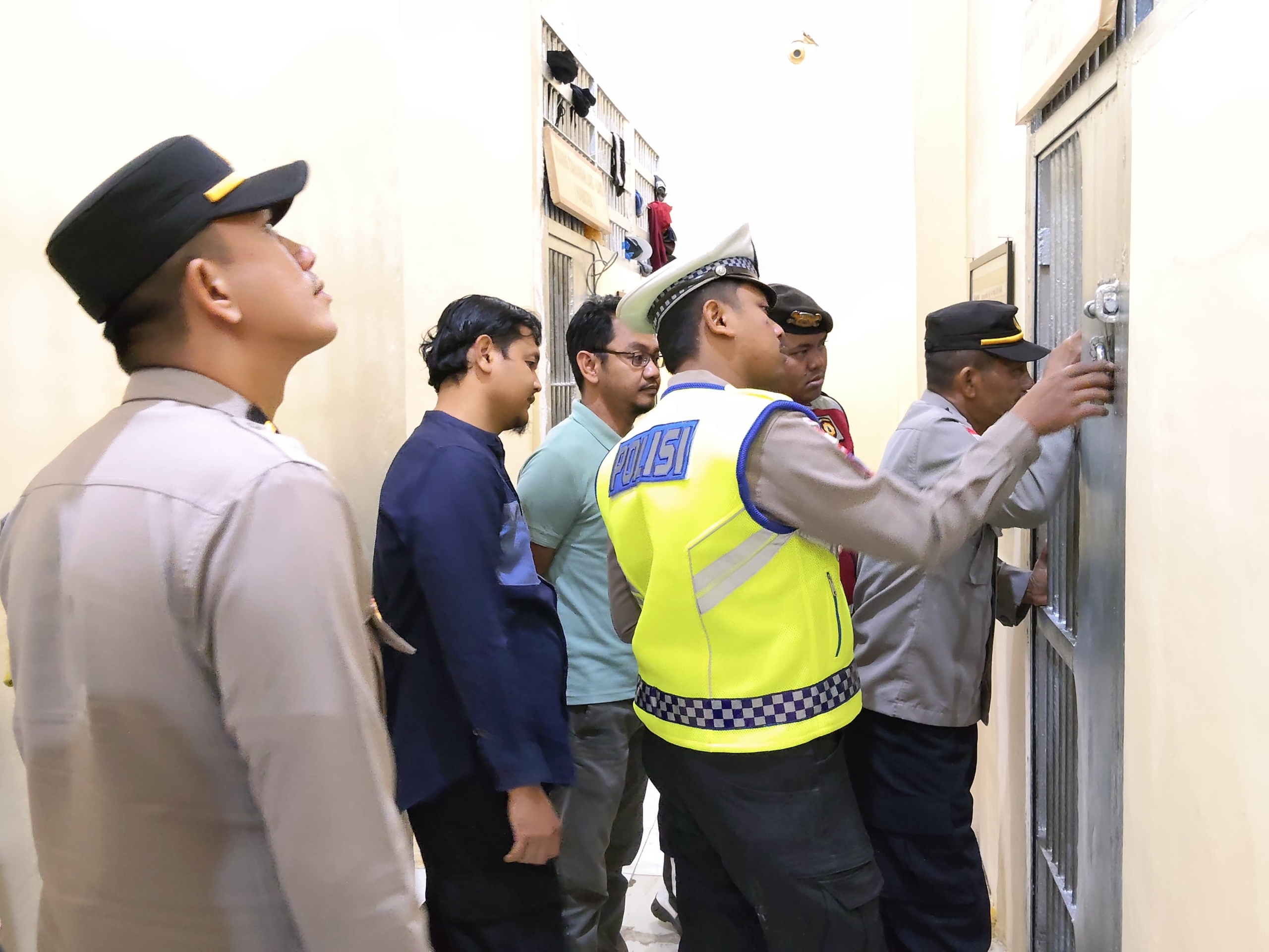 Piket Satfung Polres Langsa Lakukan Pengecekan Rutin Tahanan di Rutan
