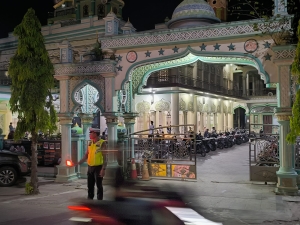 Satlantas Polres Langsa Laksanakan Pengamanan Sholat Tarawih di Sejumlah Masjid Kota Langsa