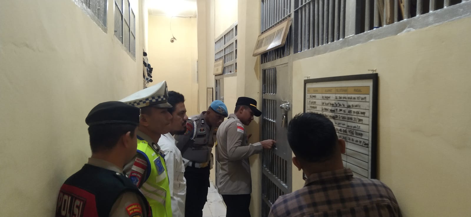 Piket Pawas Polres Langsa Laksanakan Pengecekan Rutin Tahanan dan Pengawasan Personel