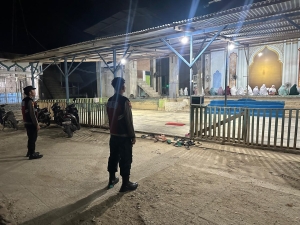 Polsek Rantau Selamat Laksanakan Pengamanan Sholat Tarawih di Sejumlah Masjid Selama Ramadhan