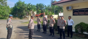 Apel Pagi Polsek Rantau Selamat Tekankan Peningkatan Pelayanan kepada Masyarakat