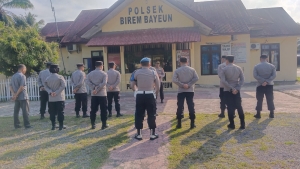 Apel Pagi Cerminkan Kesiapan Personel Polsek Birem Bayeun dalam Pelaksanaan Tugas