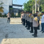 Apel Pagi Polsek Langsa Tekankan Pengabdian kepada Masyarakat dan Sinergi Bersama TNI