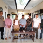 Bhabinkamtibmas Polres Langsa Selesaikan Kasus Pencurian Kotak Amal Secara Kekeluargaan, Warga Apresiasi Pendekatan Humanis